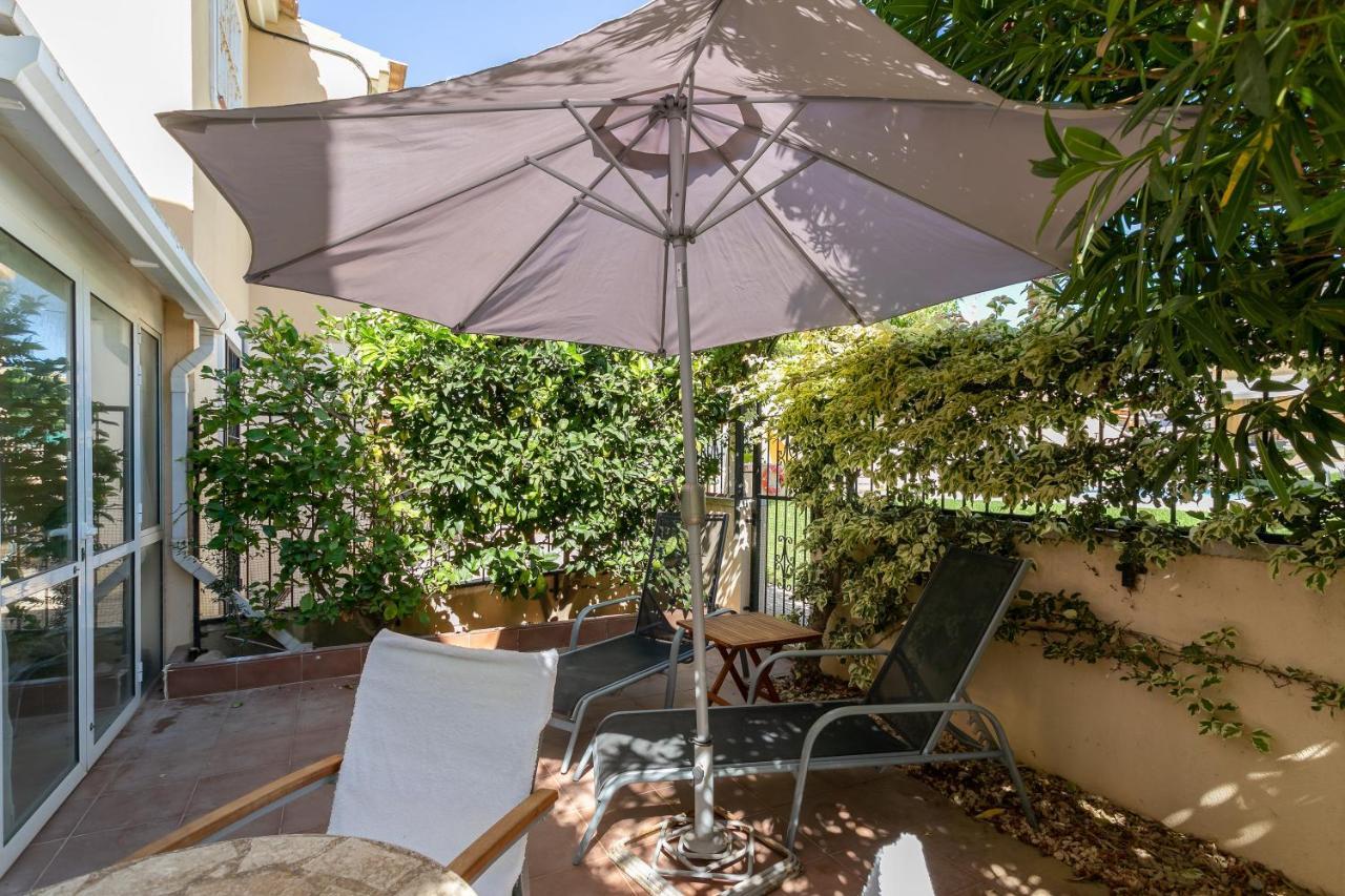 וייאמרטין Heads 2 Holiday Homes Apartment מראה חיצוני תמונה